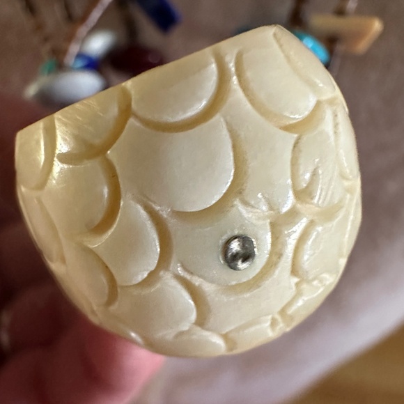 Native American Heishi Fetish Stones Necklace - Picture 5 of 16